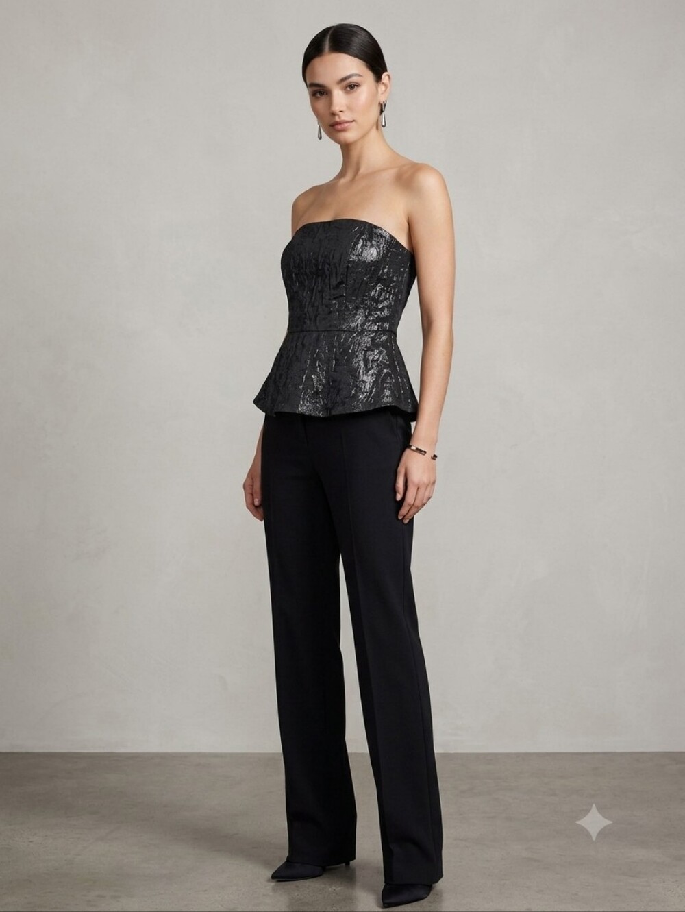 H&M Sleeveless Metallic Peplum Blouse,  Size XL